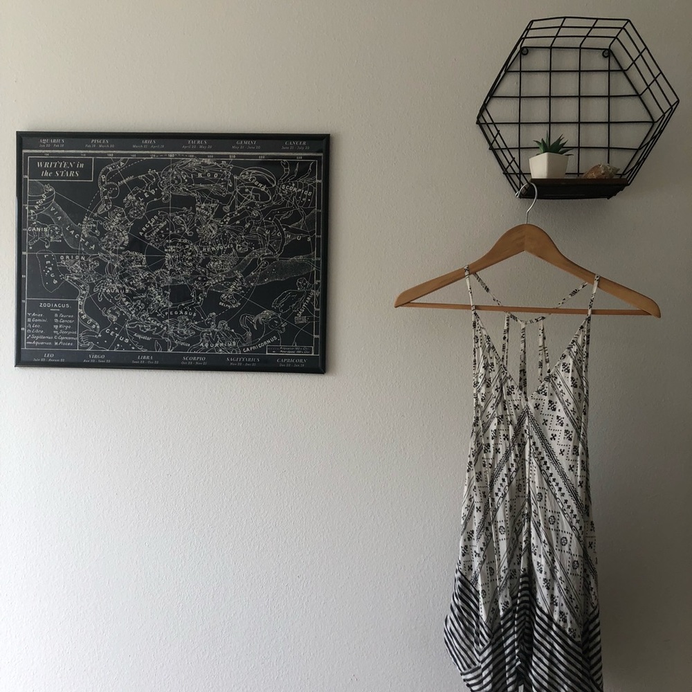 Flowy tank